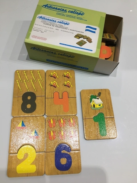 Rompecabezas de Asociación Opuestos piezas de madera