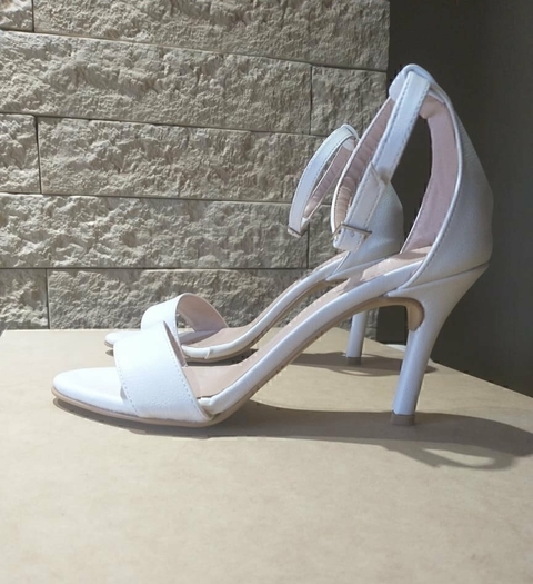 Nina white FERIA