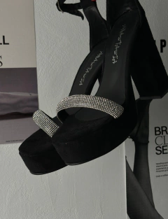 Selina Black - comprar online