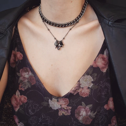 Duo Colares Caveira Raio Estrela - Grafite