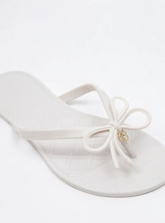 Chinelo Petite Jolie Express White PJ2272II - Experimente modas Uot | Maresia | Kenner