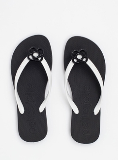 Chinelo Petite Jolie Branco e Preto PJ6979 na internet