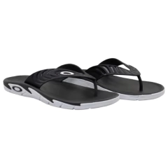 Chinelo Oakley Crowd Original na internet