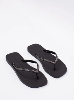 Chinelo Petite Jolie Refresh Shine Preto PJ7404 na internet