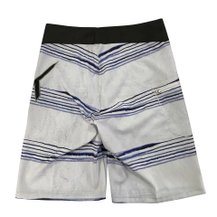 Bermuda UOT Branca ORIGINAL MBO-1073 Band 01 - comprar online