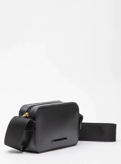 Bolsa Petite Jolie Pop Matte Preto PJ11295 - Experimente modas Uot | Maresia | Kenner