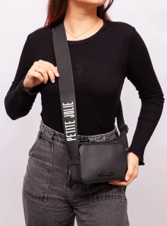 Imagem do Bolsa Petite Jolie Pop Matte Preto PJ11295