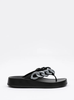 Chinelo Petite Jolie Preto/Branco PJ7225 - Experimente modas Uot | Maresia | Kenner