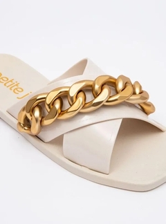 Chinelo Petite Jolie Vibe Marfim PJ7140 na internet