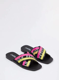 Chinelo Petite Jolie Vibe Preto e Branco PJ6437 - comprar online