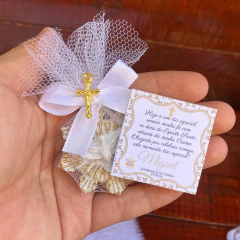 lembrancinha de crisma imã espírito santo