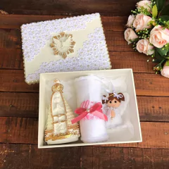 Caixa Afilhada com Toalha Bordada - Mãe de Primeira Store