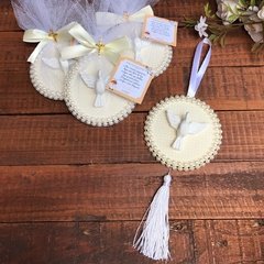 Imagem do Lembrança Batizado Creme