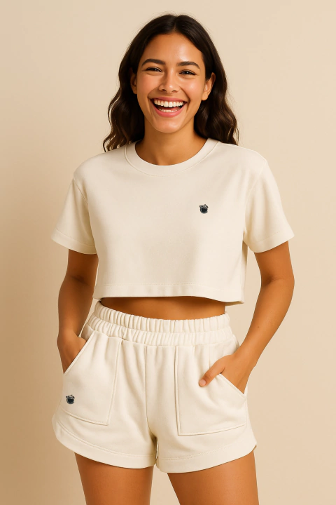 Conjunto Soft Cropped + Short Off white - comprar online