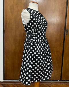 Vestido "Polka" negro en internet