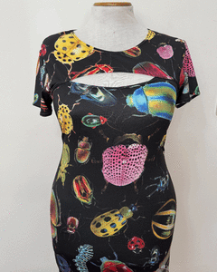 Vestido "Bugs" en internet