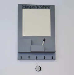 Painel para Cobrir Caixa de Luz/Disjuntores na internet
