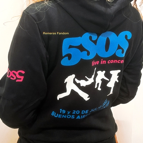 Buzo Negro 5sos Argentina