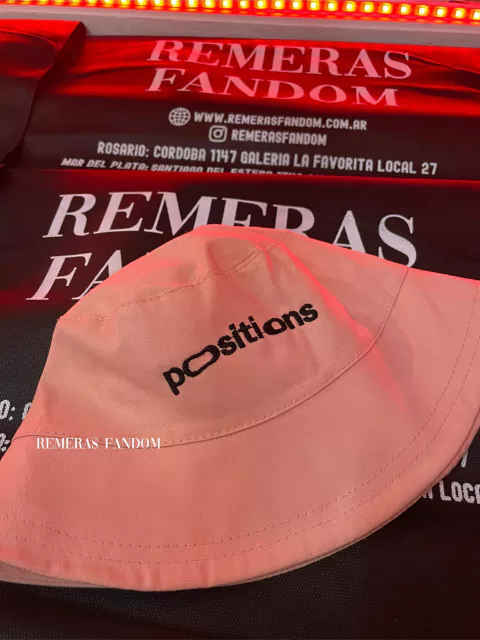 Piluso Salmon Ariana Grande Positions