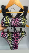 bikini animal print fucsia con volados