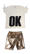 Conjunto Remera OK + Biker Engomada dorada