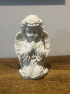 Escultura Anjo Orando - Mármore (22cm) - comprar online