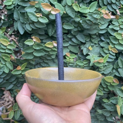 Incensário de Cerâmica Cumbuca Oval - Artesanal na internet