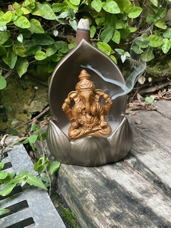 Incensário Ganesha - Cascata/ Resina - comprar online