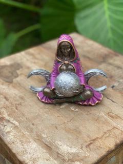 Estatueta Hécate "Deusa da Magia " - Resina (15cm) - comprar online