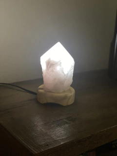 Luminária Ponta Quartzo Rosa Qualidade A - 15 à 17cm na internet