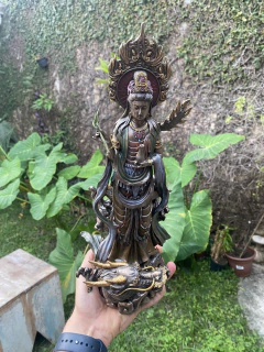 Deusa Kuan Yin Com Dragão Veronese - comprar online