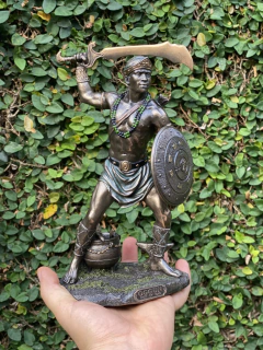 Estátua Ogum Orixa - Resina Veronese na internet