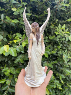 Fada Anjo Guia Espiritual - Anne Stokes Resina (24cm) - Zenz Arts