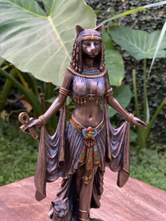 Escultura Egípcia - "Deusa Gata - Bastet" (26cm) - loja online