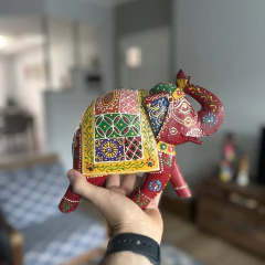 Elefante Pintado à Mão - Madeira (23cm)