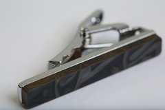 Prendedor de Gravata com Pedra 4cm