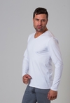 CAMISETA MASCULINA GOLA V TÉRMICA MARINHO GDOM