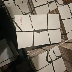 CARTULINA BLANCA 233 GRS/M2 PARA REMERAS X 100 UNIDADES en internet