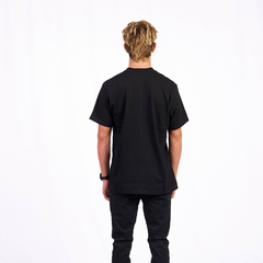 REMERA RUMINA (NEGRO) en internet