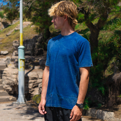 REMERA NORI (AZUL) - OUTLET - comprar online