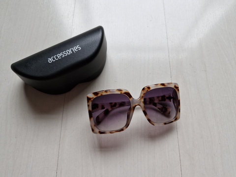 Óculos animal print Accessories