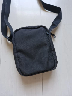 Bolsa shoulderbag Converse preta - Brechó SP