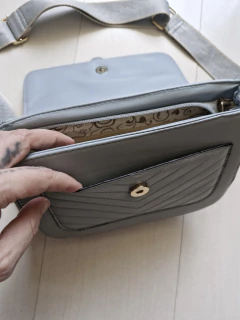 Imagem do Bolsa tiracolo azul clara