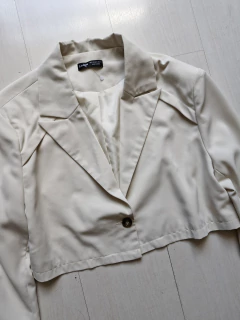 Blazer cropped offwhite G - Brechó SP