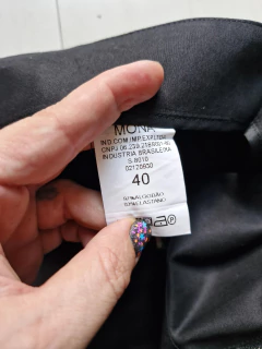 Saia preta com zíper 42 - loja online