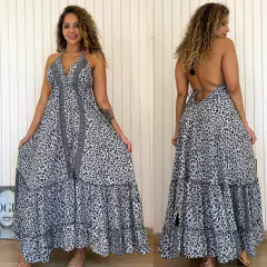 Vestido Longo Indiano c/ Decote Chloe Preto E1