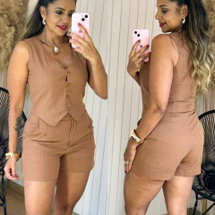 Conjunto Blusa Colete e Short Luciana Marrom - comprar online