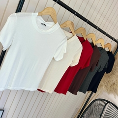 Blusa Basic Manga Curta Karol