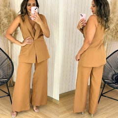 Conjunto Alfaiataria Calça e Colete Nalva Marrom na internet