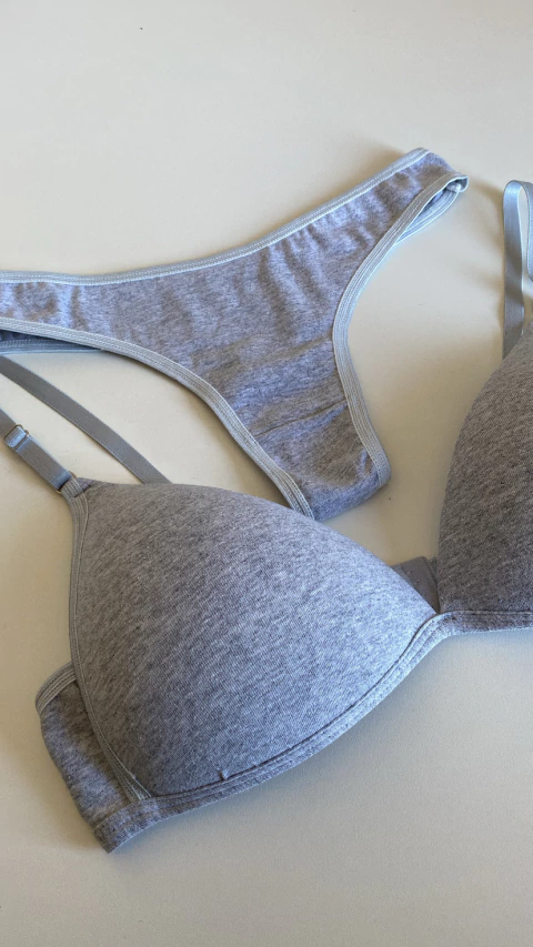 Conjunto Soft Anahí Alg Gris - comprar online